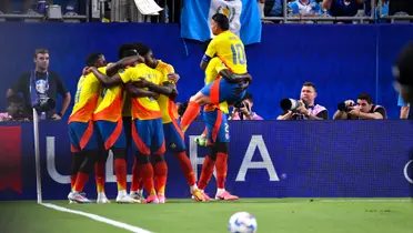 Alerta en la Selección Colombia por posible lesión de defensor. Foto: Instagram