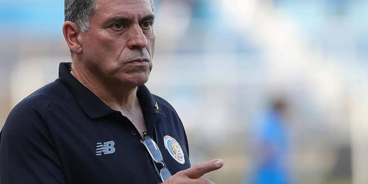 El entrenador supo ser campeón con el Verdolaga y ahora está con la selección de Costa Rica en el Mundial