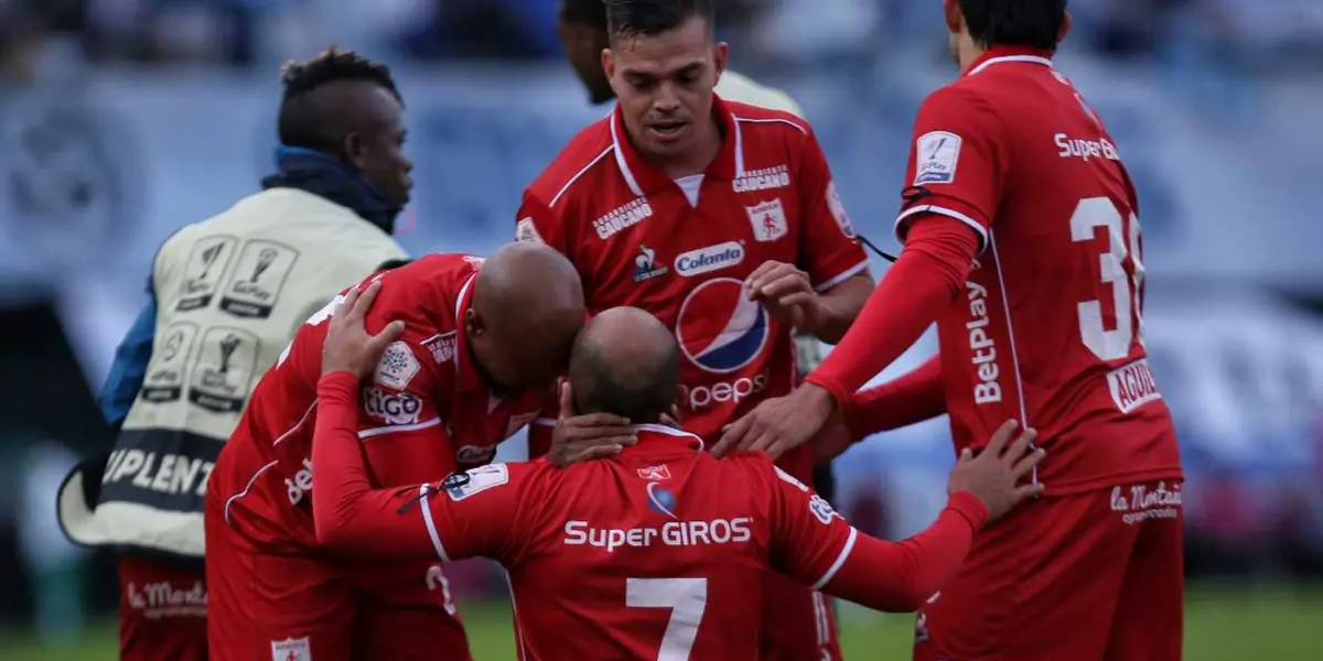 ¡El fútbol se viste de luto! América de Cali llora. Foto: Instagram