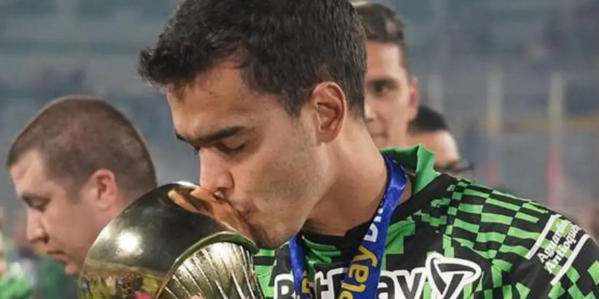 El jugador no tuvo un buen paso por el Verdolaga y ahora se encuentra en Argentina