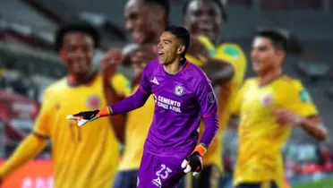 Kevin Mier, guardameta de Cruz Azul en este 2024 Foto: Récord y El Espectador