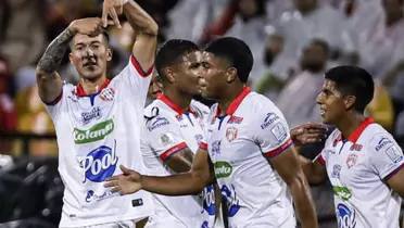 Luis Carlos Ruiz le aportaría a Unión Magdalena su capacidad goleadora. Foto: Instagram