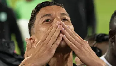 Matheus Uribe brilla en su debut, pero una decisión genera dudas en Nacional. Foto: Instagram