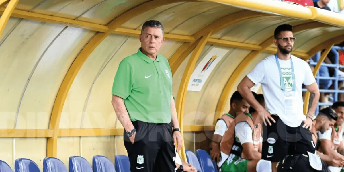 Pedro Sarmiento optó por no jugar con delantero antes de poner a esta joya de Atlético Nacional.